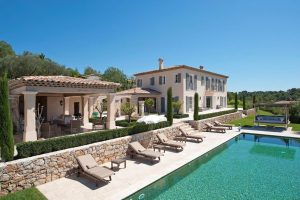 essential-features-property-south-of-france